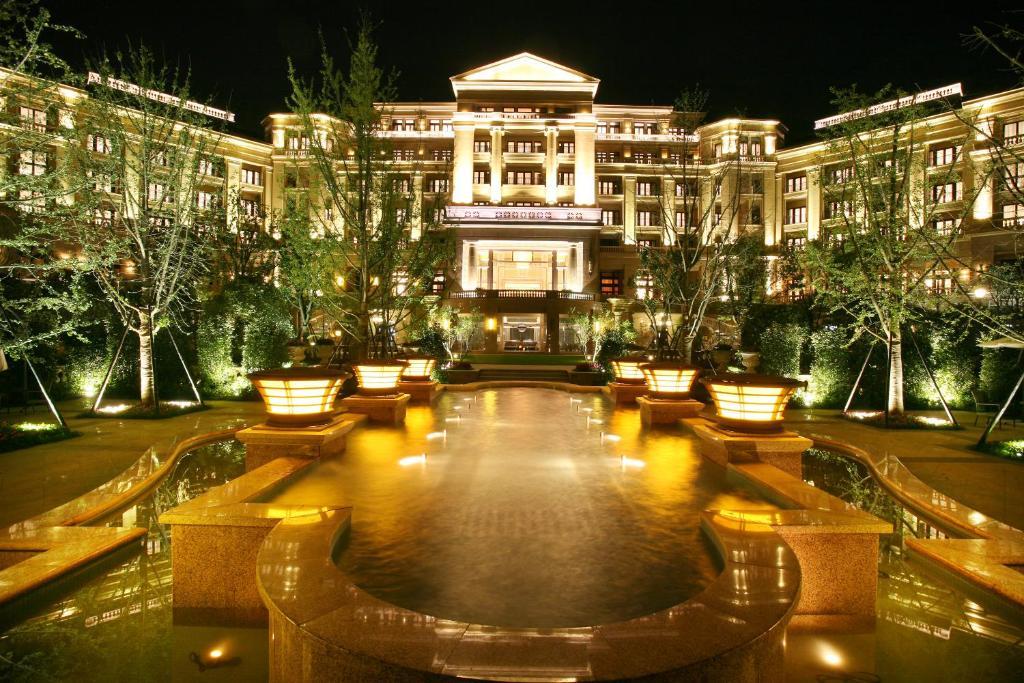 Landison Green Town Hotel Xinchang المظهر الخارجي الصورة