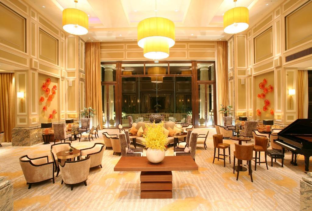 Landison Green Town Hotel Xinchang المظهر الخارجي الصورة